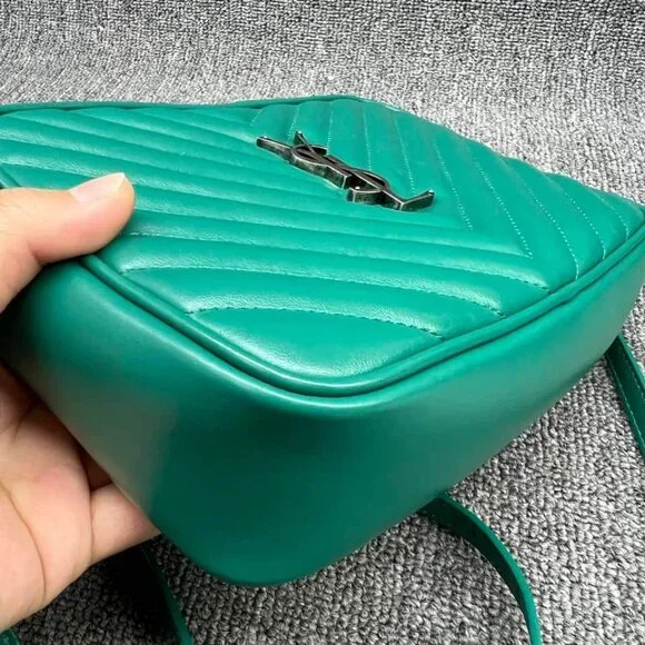 100% Authentic Yves Saint Laurent Camera Crossbody Bag - Picture 4 of 13